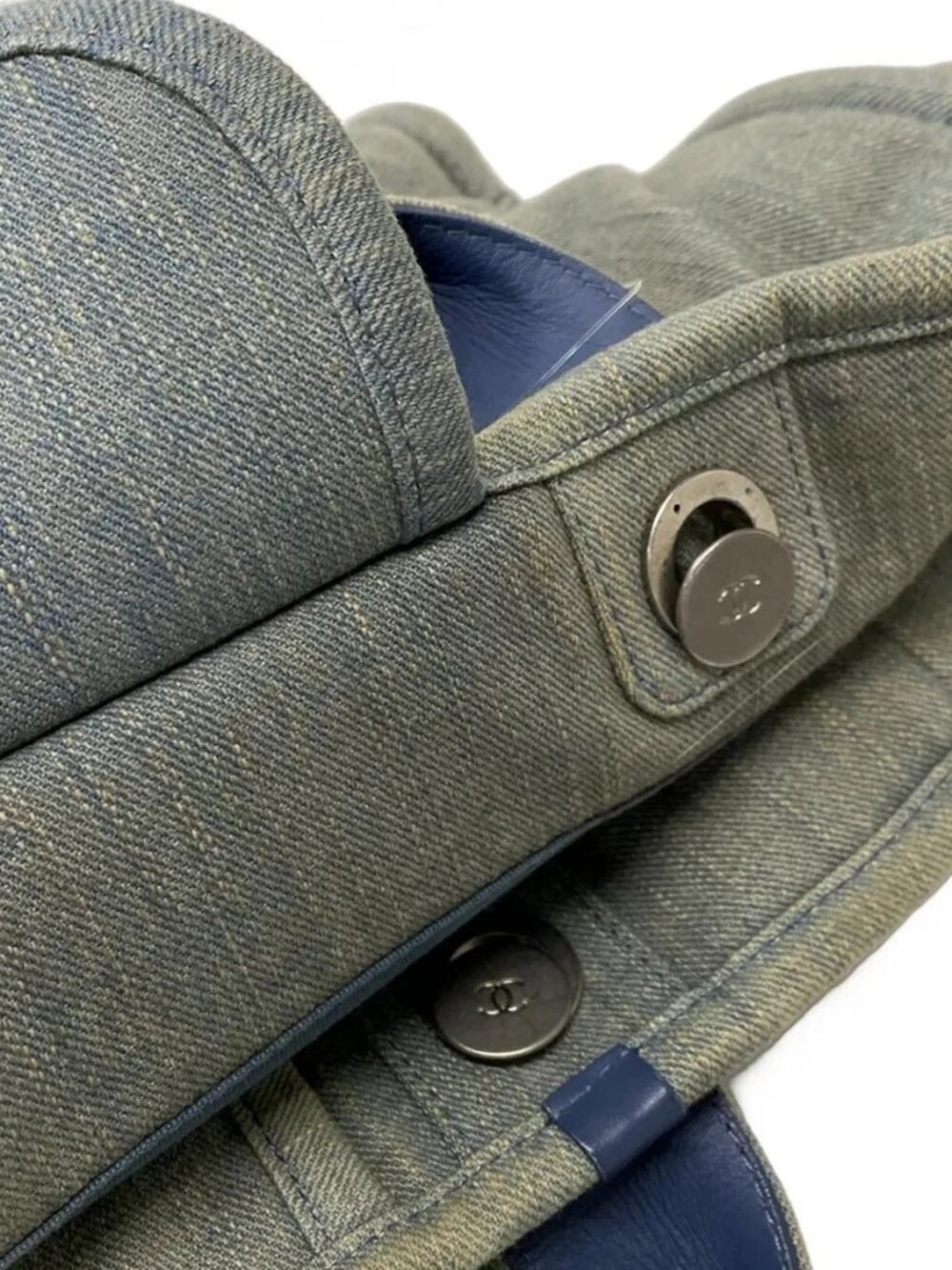 CHANEL Deauville Line A66941 Light Blue Denim Tote Bag - Picture 13 of 16